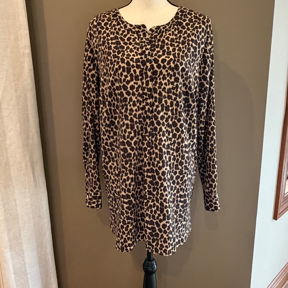 Talbots Leopard Print Tunic Partial Button Down Long Sleeve, Size X or XL